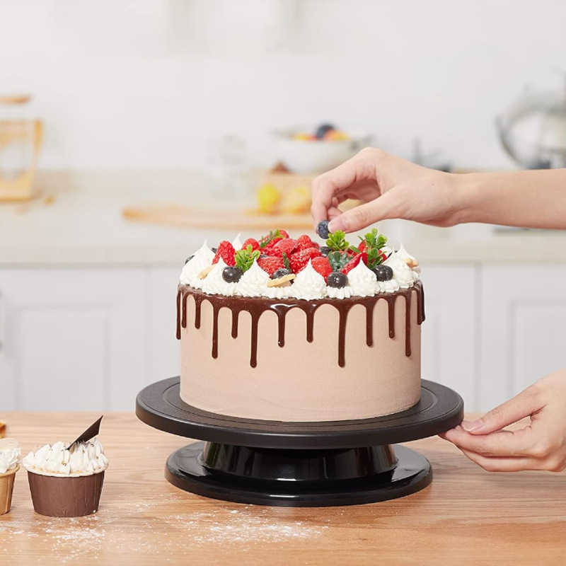 Zestaw do dekorowania ciast 6  – Cake Decorating Turntable recenzja i cena