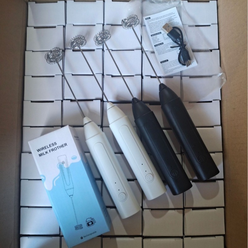 Elektryczny spieniacz do mleka – Kitchen Gadgets Blender recenzja i cena